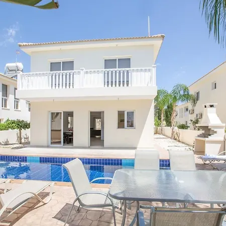 Villa You Will Love This Luxury 9 Bedroom Holiday In With Private Pool 1379 *
