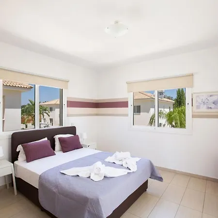 You Will Love This Luxury 9 Bedroom Holiday In With Private Pool 1379 Ayia Napa