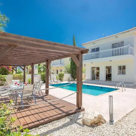 You Will Love This Luxury 9 Bedroom Holiday In With Private Pool 1379 Ayia Napa