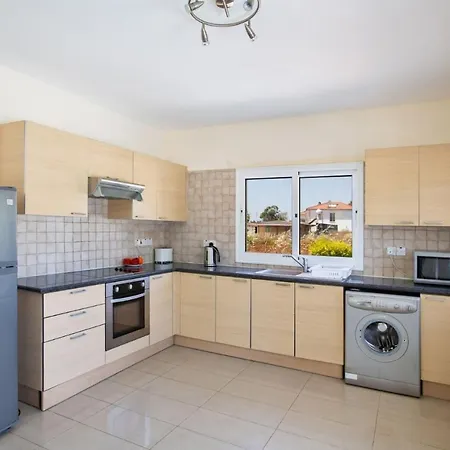 You Will Love This Luxury 9 Bedroom Holiday In With Private Pool 1379 Ayia Napa
