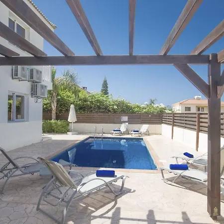 You Will Love This Luxury 9 Bedroom Holiday In With Private Pool 1379