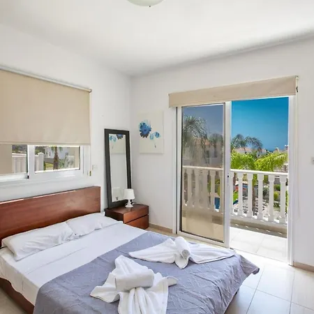 You Will Love This Luxury 9 Bedroom Holiday In With Private Pool 1379 *
