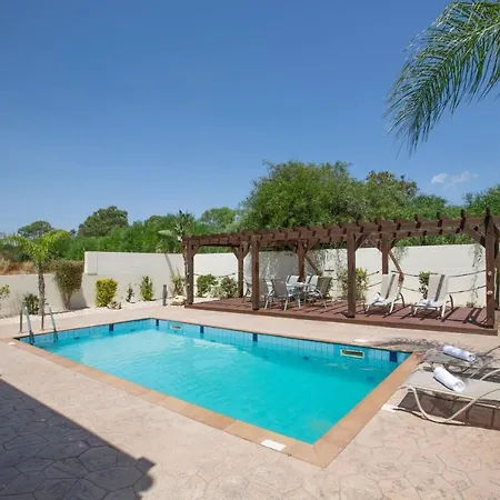 You Will Love This Luxury 9 Bedroom Holiday In With Private Pool 1379 *